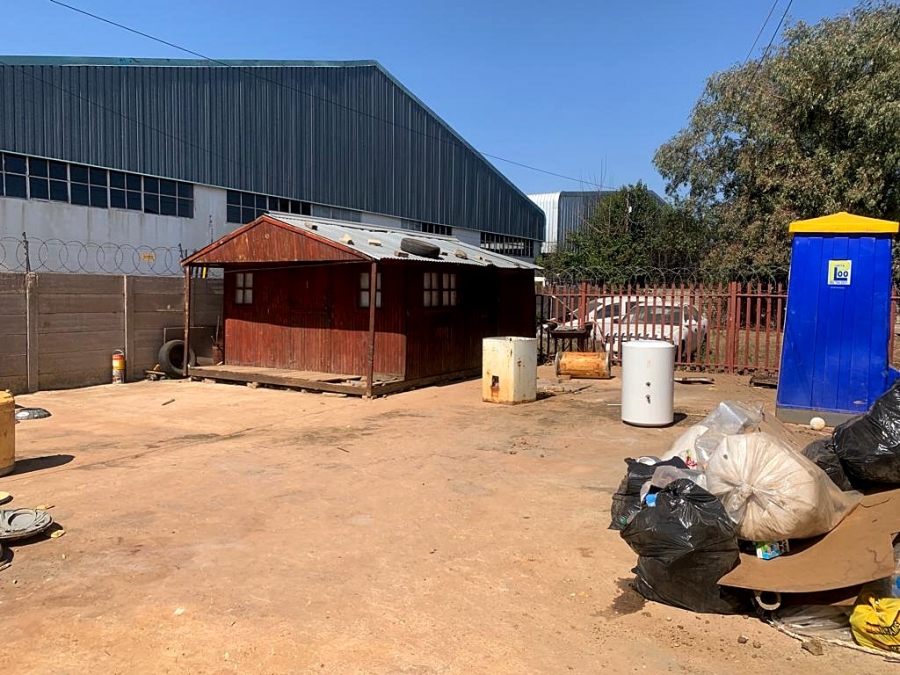 To Let commercial Property for Rent in Oos Einde Free State